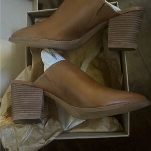 Maxwell Mules in brown in size 10